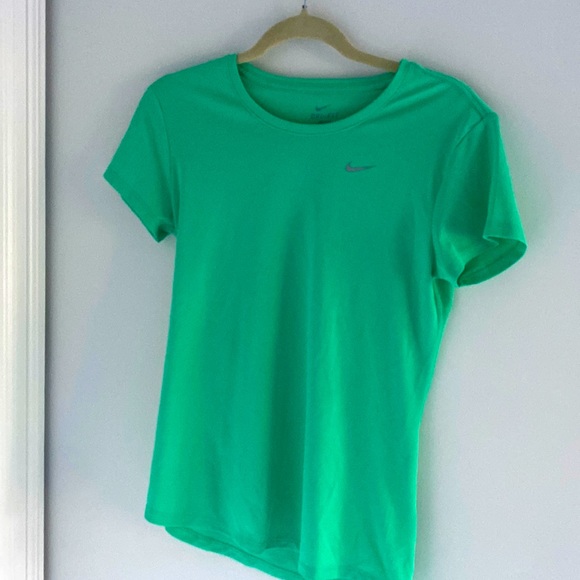 Nike Running Shirt - Picture 1 of 2